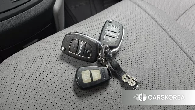 Hyundai The New Grand Starex id 3480194 из Кореи 7