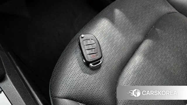 Hyundai The New Avante AD id 3418089 из Кореи 7