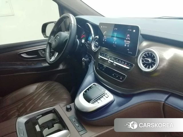 Mercedes-Benz V-class id 4271322 из Китая 7