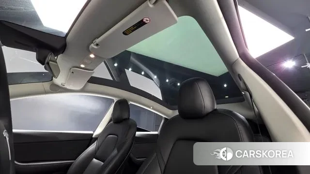 Tesla Model Y id 3280512 из Кореи 7