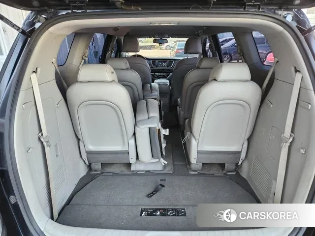 Kia The New Carnival id 3643784 из Кореи 7