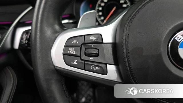 BMW 5 Series (G30) id 4447352 из Кореи 7