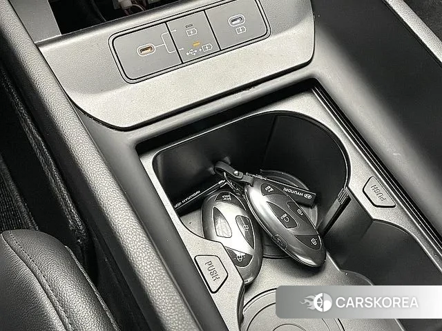 Hyundai Grandeur (GN7) id 3517963 из Кореи 7