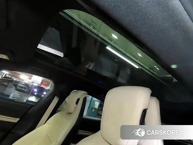 Porsche Taycan id 3644043 из Кореи 7