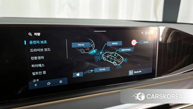 Hyundai Grandeur Hybrid (GN7) id 3837797 из Кореи 7