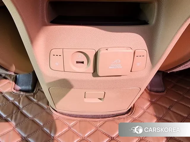 Kia The New Carnival id 3754502 из Кореи 7