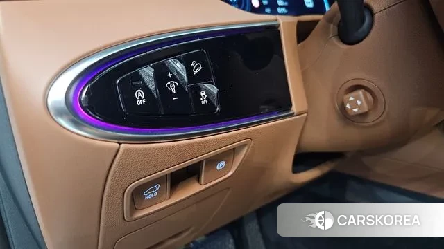 Genesis GV70 id 2963860 из Кореи 7