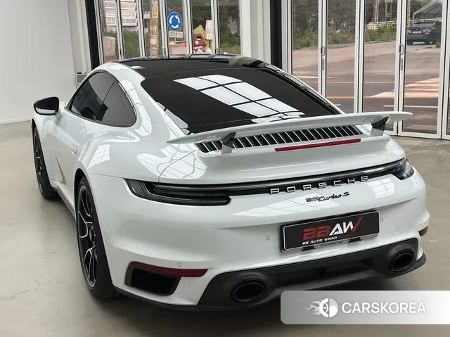 Porsche 911(992) id 3262399 из Кореи 7