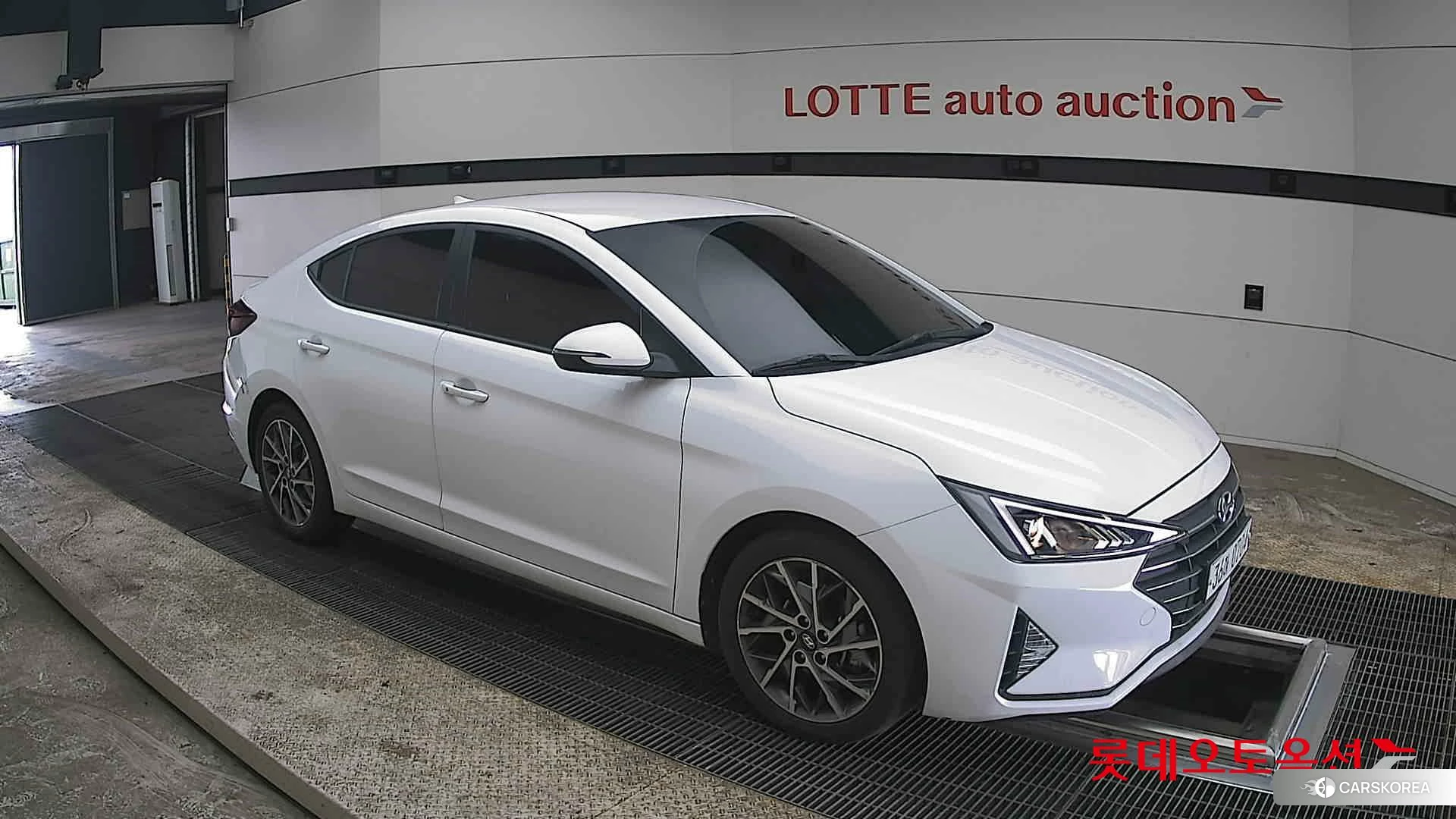 Hyundai Avante id 3869284 из Кореи 7