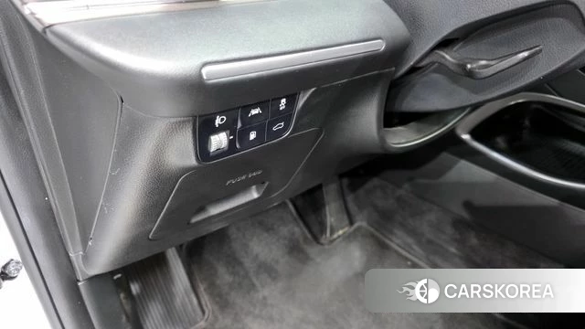 Hyundai The New Grandeur IG id 3903703 из Кореи 7