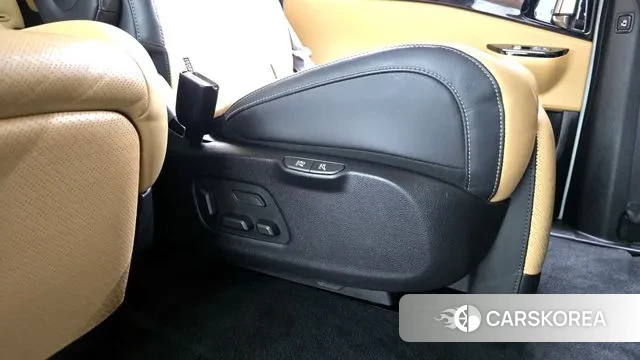 Kia Carnival 4th generation id 3007907 из Кореи 7