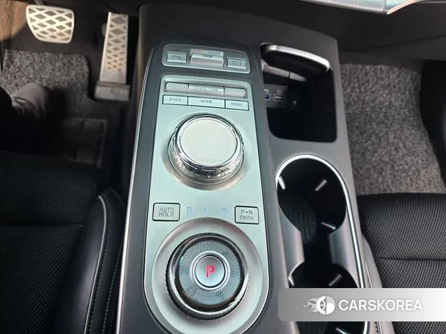 Genesis GV70 id 3771510 из Кореи 7