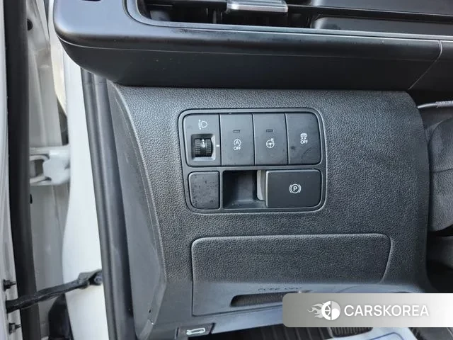 Hyundai Staria id 3706194 из Кореи 7