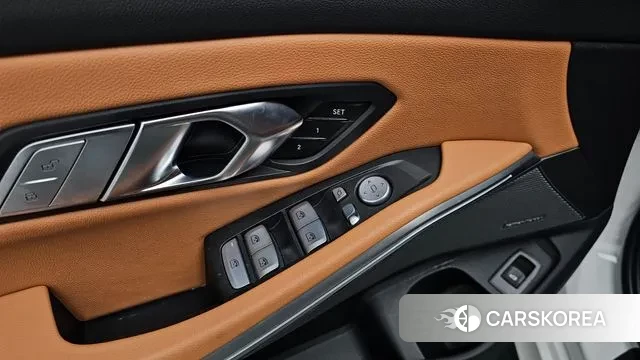 BMW 3 Series (G20) id 3294758 из Кореи 7