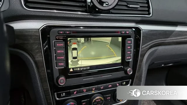 Volkswagen The New Passat id 3000386 из Кореи 7