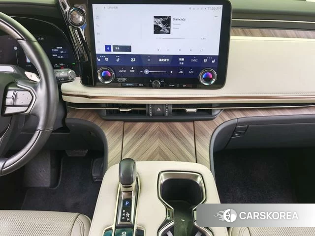 Lexus LM id 4259833 из Китая 7