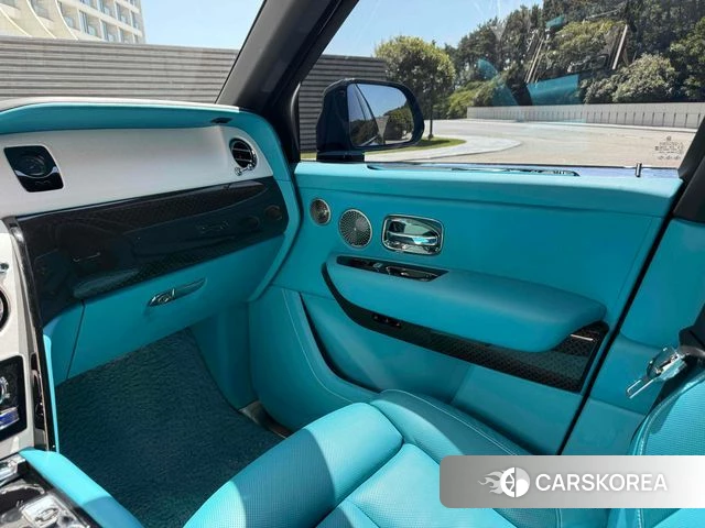 Rolls-Royce Cullinan id 4623928 из Кореи 7