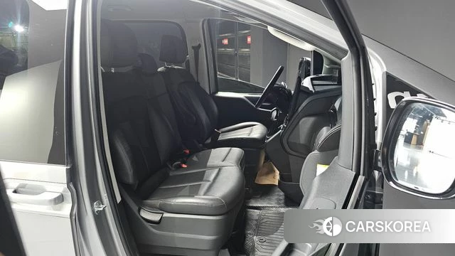 Hyundai Staria id 4753017 из Кореи 7