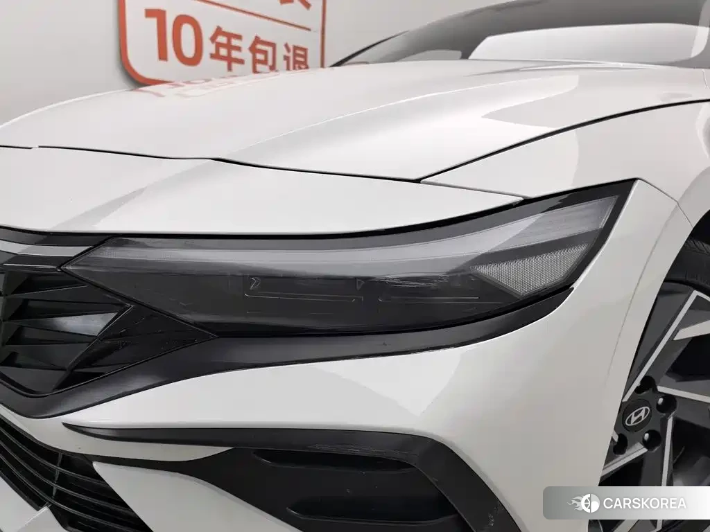 Hyundai Elantra id 4654587 из Китая 7
