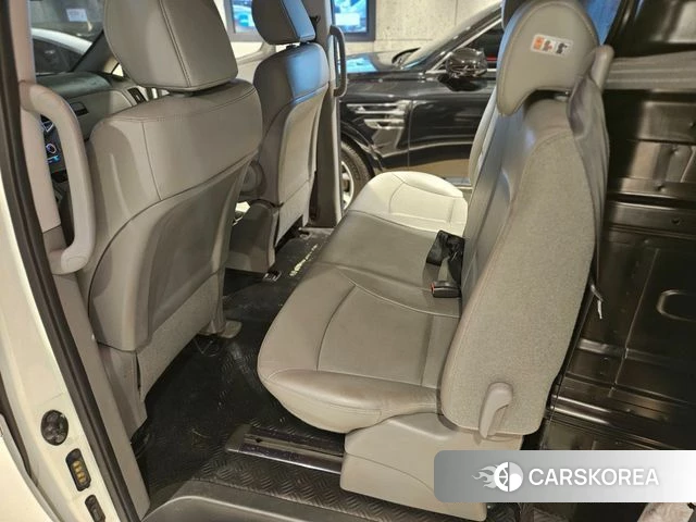 Hyundai The New Grand Starex id 4367688 из Кореи 7