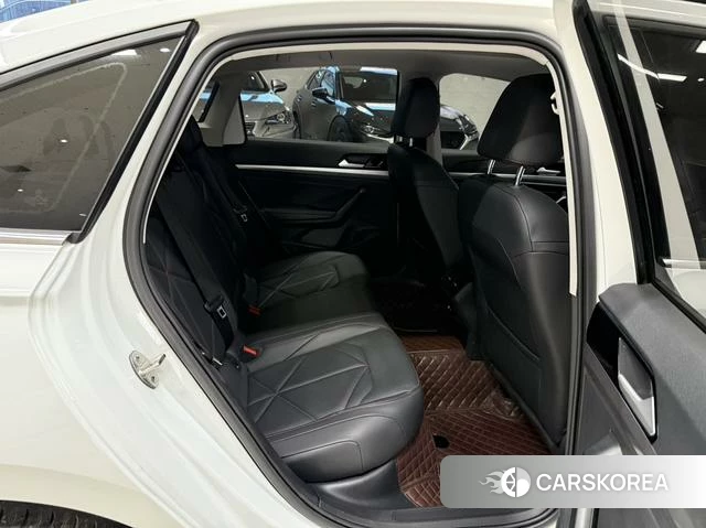 Volkswagen Lavida id 4256079 из Китая 7