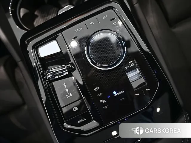 BMW 5 Series (G60) id 2983812 из Кореи 7