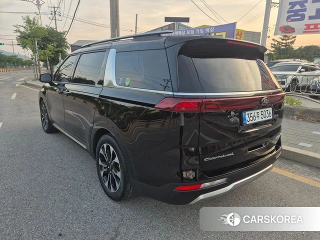 Kia Carnival 4th generation id 4482321 из Кореи 7