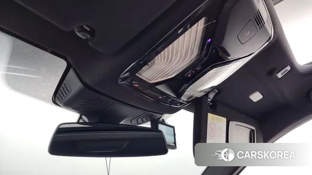 BMW 5 Series (G30) id 3681527 из Кореи 7