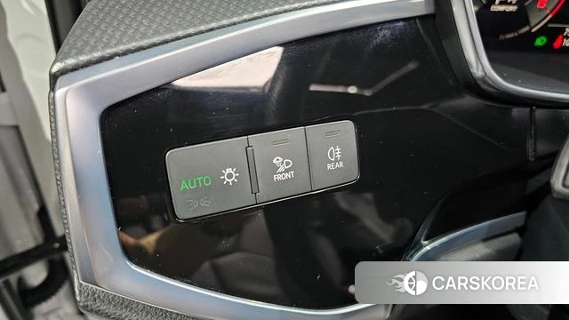 Audi Q3 (F3) id 4408836 из Кореи 7