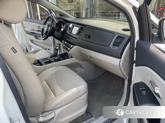 Kia The New Carnival id 3226771 из Кореи 7