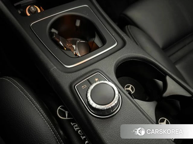 Mercedes-Benz GLA-Class X156 id 3924725 из Кореи 7