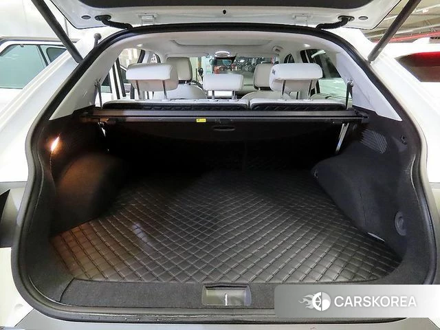 Hyundai Ionic 5 id 3952863 из Кореи 7