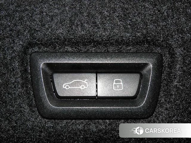 BMW 5 Series (G60) id 4298576 из Кореи 7