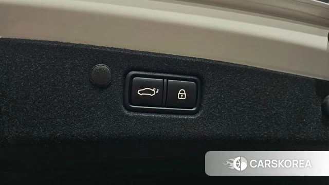 Hyundai The New Grandeur IG Hybrid id 4445886 из Кореи 7