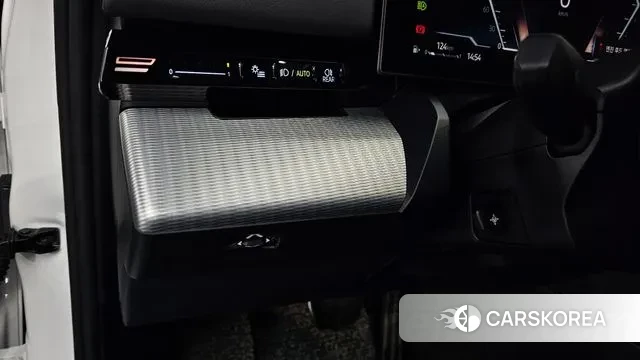 BMW 5 Series (G60) id 3580864 из Кореи 7