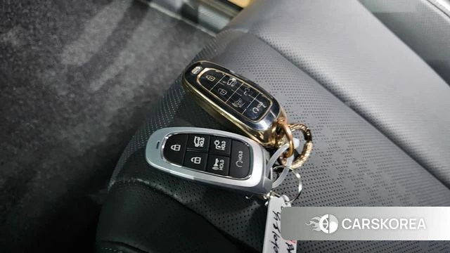 Hyundai Ionic 5 id 3953178 из Кореи 7