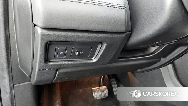 Land Rover Discovery Sports id 3034314 из Кореи 7