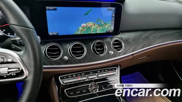 Mercedes-Benz E-Class W213 id 2728934 из Кореи 7