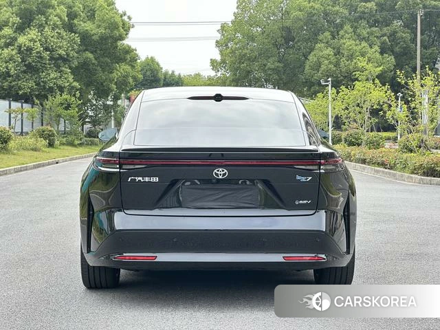 Toyota Platinum Wisdom 7 id 4359678 из Китая 7