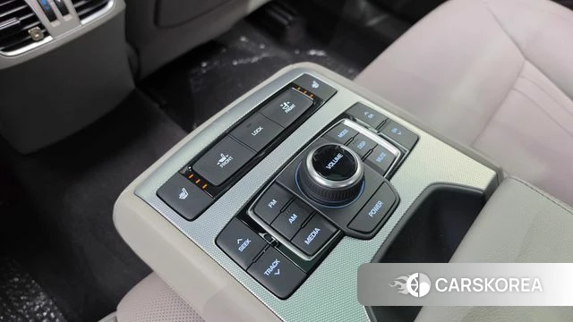 Genesis G80 id 4732844 из Кореи 7