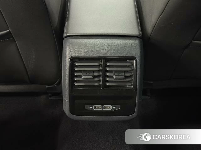 Volkswagen Sagitar id 4213228 из Китая 7