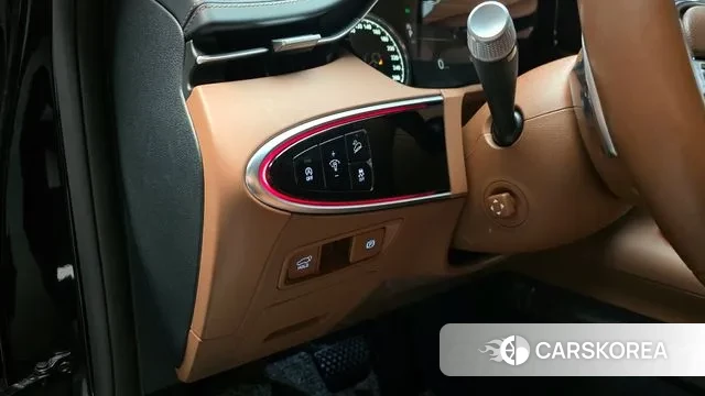 Genesis GV70 id 3508661 из Кореи 7