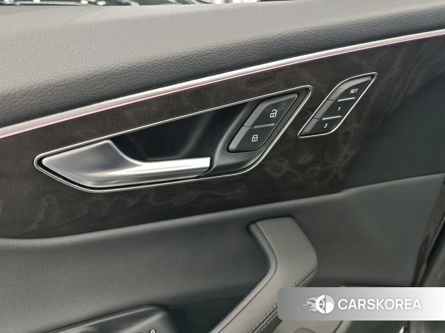 Audi Q8 id 4336353 из Китая 7