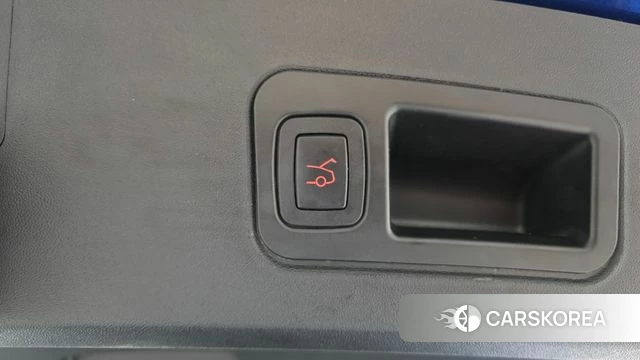 Tesla Model S id 4662721 из Кореи 7