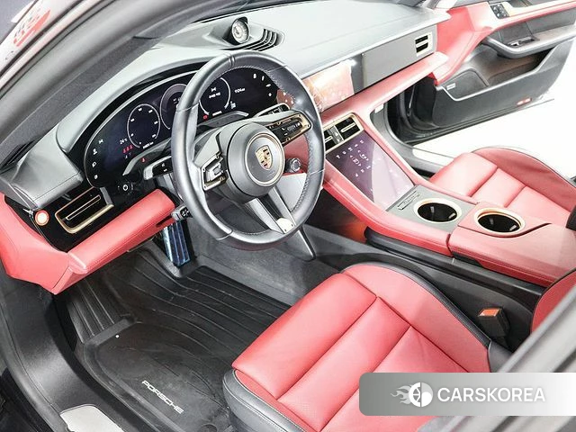 Porsche Taycan id 4513019 из Кореи 7