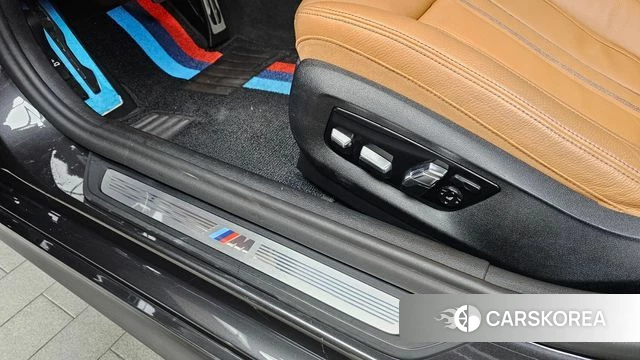 BMW 5 Series (G30) id 4463076 из Кореи 7