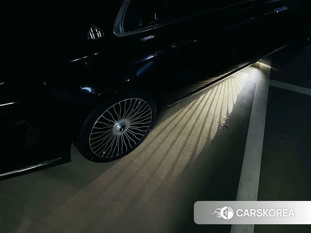 Mercedes-Benz Maybach S-class id 4300873 из Китая 7