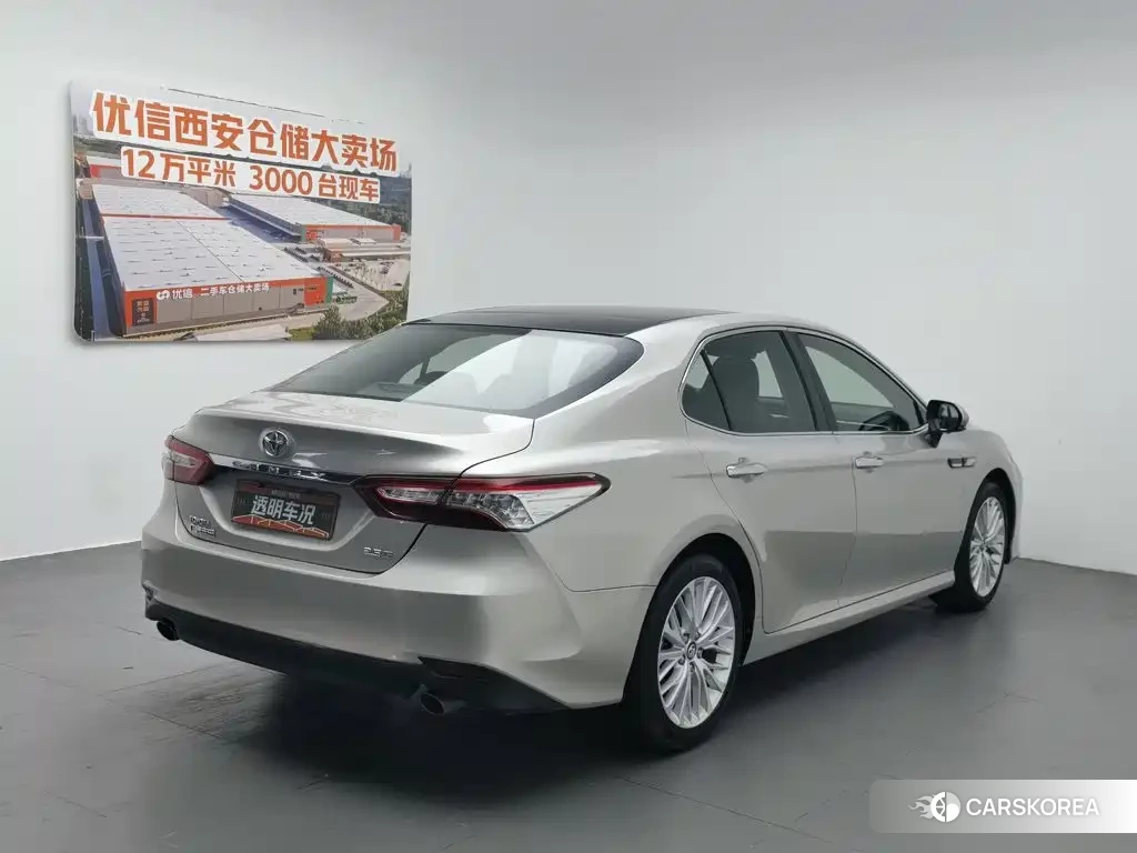 Toyota Camry id 4679955 из Китая 7