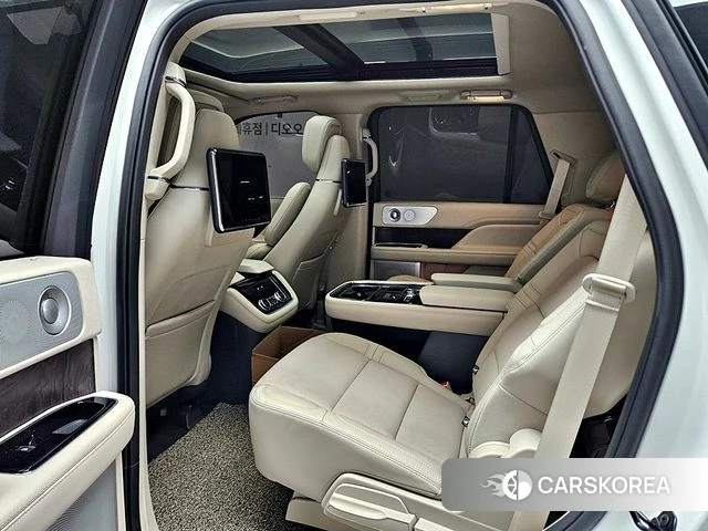Lincoln Navigator 4th generation id 4303621 из Кореи 7