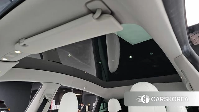 Tesla Model Y id 3909764 из Кореи 7